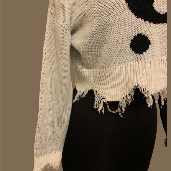 Just Polly Ripped and Distressed Crop Sweater - Picture 4 of 13